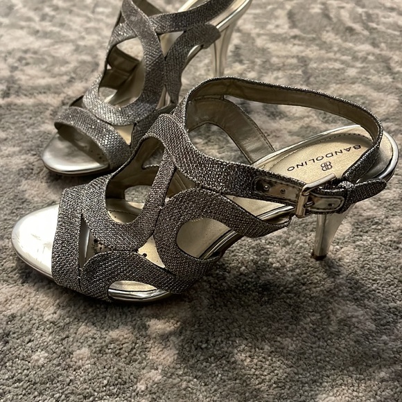 Silverheels - Picture 2 of 2